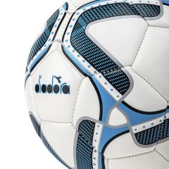 Pelota De Futbol Diadora Over Numero 5 Blanca