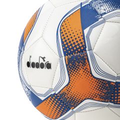 Pelota De Futbol Diadora Tang Numero 5 Blanca